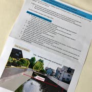 Heute wurde nebst dem Gemeindeblatt ein Flugblatt des Ad-hoc-Komitee zur Rettung des Dorfbachs in die Haushalte der Gemeinde verteilt. (Bild: Andrea Häusler)