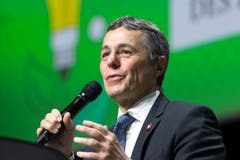 Ignazio Cassis (FDP)Lange war der Aussenminister beim Rahmenabkommen alleine auf weiter Flur. Er wollte es schnell abschliessen. Seine Ambitionen wurden gebremst, Cassis hat sich in die «Ja, aber»-Koalition eingereiht.(Bild: Laurent Gillieron/Keystone)