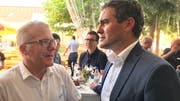 Treffen unter Nachbarn: Gemeindepräsident Roland Hardegger, Zuzwil (links) und Gemeindepräsident Alexander Bommeli, Oberbüren.