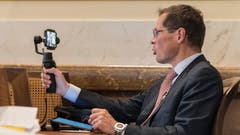 Rang 1 auf der Liste der Schwänzer: Roger Köppel verpasste in der laufenden Legislatur 22,42 Prozent der Abstimmungen. (Bild: Keystone)