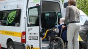 42 Fahrer beschäftigt die IVB Behindertenhilfe beider Basel. Nur drei davon sind festangestellt, 39 arbeiten im Stundenlohn. Bild: zvg (Bild: zvg)