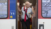 Erst, wenn die Kundenbegleiter eingestiegen ist, sollen sie die Abfahrtserlaubnis erteilen. (Bild: KEYSTONE/Ennio Leanza)