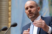Empört: SVP-Nationalrat und ACS-Boss Thomas Hurter. (KEYSTONE/Anthony Anex)