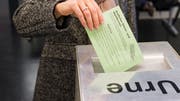 Trotz der seit 1995 bestehenden Möglichkeit, auch brieflich zu wählen, sank die Wahlbeteiligung 2015 auf unter 40 Prozent. (Symbolbild: Roger Grütter)