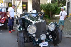 Keiner zu klein, ein Oldtimer-Fan zu sein. (Bild: Franziska Herger, Sarnen, 8. Juni 2019)