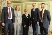 Empfang der kanadischen Botschafterin im St.Galler Regierungsgebäude mit Regierungsrat Bruno Damann, Pamela Hay, Botschafterin Susan Bincoletto, Staatssekretär Canisius Braun und Matthew Peters. Hay und Peters sind Angehörige der kanadischen Botschaft in Bern. (Bild: PD - 8. Mai 2019)