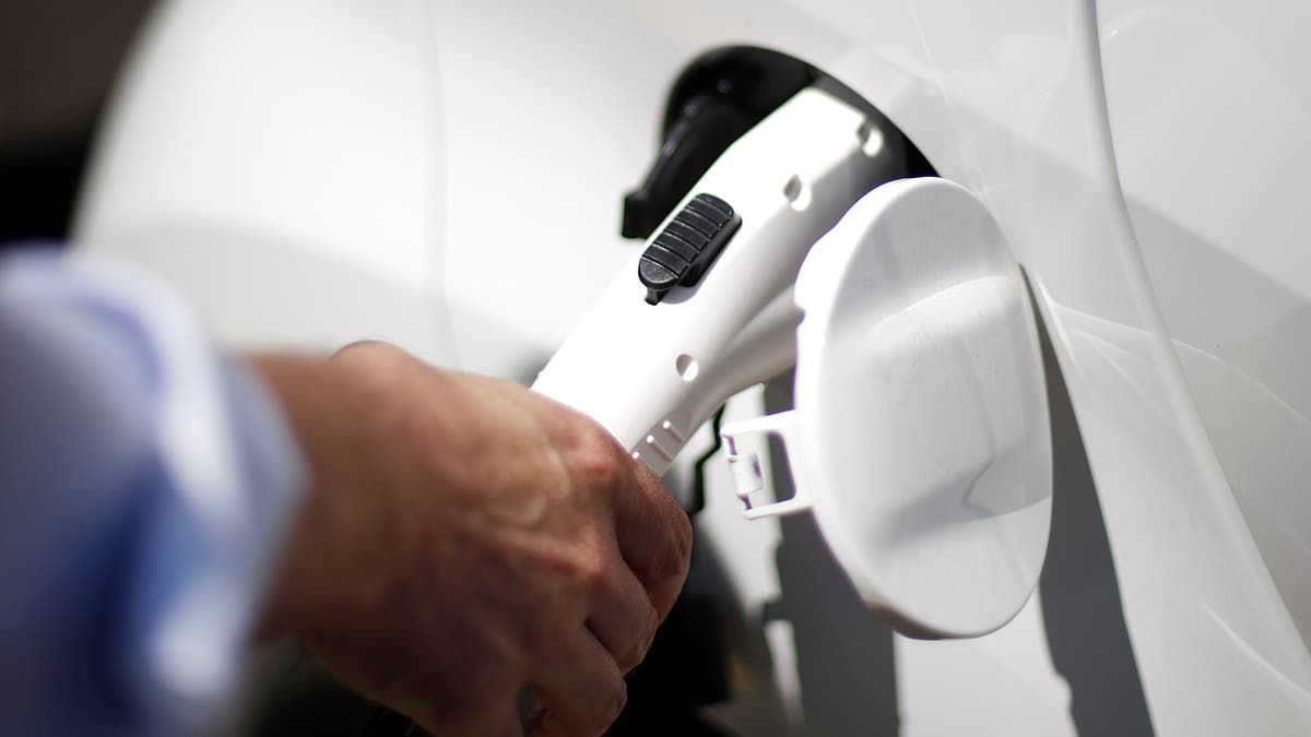 Ratgeber - Wie kann eine Ladestation für E-Autos installiert werden ...