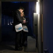 Karin Ruckli und Nicolas A. Rimoldi unterwegs für die FDP. (Bilder: Manuela Jans-Koch, 31. Januar 2019)