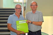 Schulleiter Andy Prinzing und Sekundarschulpräsident Beat Gähwiler freuen sich über die Einführung des Projekts LIFT. (Bild: Mario Testa)