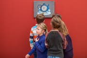 Kindern die Kultur näher bringen: Was beispielsweise das Kunstmuseum heute schon macht, möchten Kulturschaffende auf alle Schulstufen ausgedehnt wissen. (Bild: Luca Linder - 22. Januar 2014)