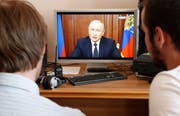 Präsident Wladimir Putin bei einer Ansprache im TV. (Maxim Schipenkow/EPA, Moskau, 29. Juni 2018)