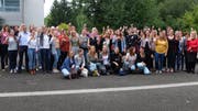 Gruppenbild der neuen Lehrerinnen und Lehrer.