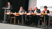 Rolf Born, Präsident des Verbands der Luzerner Gemeinden, hat in Kriens durch die Generalversammlung geführt. (Bild: Evelyne Fischer, 10. April 2019)