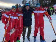 Kalle Palander (mit Helm), der ehemalige finnische Weltcupfahrer, zusammen mit Pascal Schönenberger, Felix Degen und Björn Schönenberger (von links)