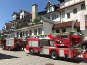 Zwei Feuerwehrautos im Einsatz. (Bild: Noemi Heule - 19. Juni 2019)