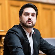 Cédric Wermuth bei einer Debatte im Nationalrat. (Bild: Alessandro della Valle/Keystone, Bern, 6. Juni 2018)