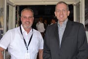 Rolf Pfeiffer, Präsident Wirtschaft Buchs (links) und Michael Bänteli, Senior Business Consultant, Swisscom.