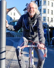 So kennt ihn die Bevölkerung von Rorschacherberg seit beinahe 30 Jahren. Ruedi Tobler ist leidenschaftlich gern mit dem Rennrad unterwegs. (Bild: Rudolf Hirtl)