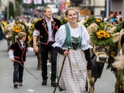 Blumenschmuck und Trachten sind Pflicht (Bild: Nadia Schärli (Schüpfheim, 29. September 2018))