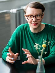 «Es wird insbesondere mehr Vermittlung geben», sagt Magdalena Drozd. An ihrem Wohnort Zürich hat sie unter anderem mit dem Fabriktheater und dem Tanzhaus Zürich Projekte gemacht.