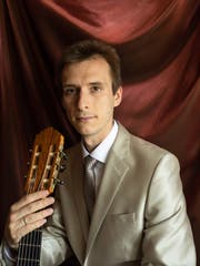 Gitarrist Valéry Burot (Bild: PD)