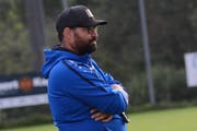 Jürg Stadelmann, Trainer bei Ebnat-Kappel, war nach der Kanterniederlage in Glarus restlos bedient. (Bild: Beat Lanzendorfer)
