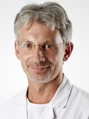Dr. med. Ralph Melzer.