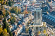 Am 2. September, ab 17 Uhr, stellt die Fachhochschule im FHS-Zentrum hinter dem Hauptbahnhof St.Gallen ihre knapp 150 Weiterbildungsangebote vor. (Bild: Urs Bucher - 9. November 2017)