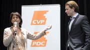 In der Schweiz ein gern gesehener Gast: 2015 trifft ÖVP-Star Sebastian Kurz CVP-Star Doris Leuthard. (Bild: Key)