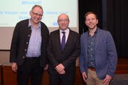 Ueli Strauss, Beat Tinner und Michael Bur (von links) informierten am Informationsabend die Bevölkerung. (Bilder: Corinne Hanselmann)