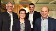 Zu den bisherigen Stadträten Erwin Tanner, Daniela Di Nicola und Stefan Koster, die sich alle nochmals zur Wahl stellen, gesellt sich nun noch Felix Würth (2. v. r.) als neuer Kandidat für den Stadtrat. (Bild: Manuel Nagel)