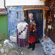 Zwei Clownkostüme aus Roland Wagners Sammlung.