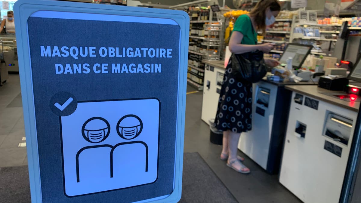 «Verschärfte Situation»: BAG will Maskenobligatorium in Geschäften - Kantone zögern noch | St ...