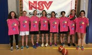So strahlen Siegerinnen: die Schülerinnen des 9. Schuljahres vom Kollegi Stans. (Bild: PD)