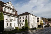 Das Amtshaus und ehemalige Gefängnis von Willisau (Bildmitte) soll verkauft werden. (Bild: Manuela Jans-Koch, 12. November 2017)