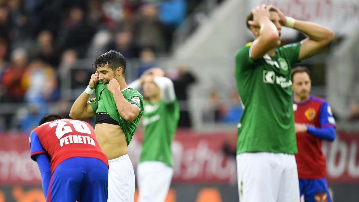 Ein Sturmlauf ohne Tore: Der FC St.Gallen spielt Basel vor über 16'900 Fans an die Wand, trifft ...