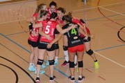 Volley Toggenburg hat Dank einer geschlossenen Mannschaftsleistung den vierten Saisonsieg eingefahren und belegt bei Halbzeit der Qualifikation den dritten Zwischenrang. Auf dem Weg in die Finalrunde ist das Team auf Kurs. (Bild: Beat Lanzendorfer)