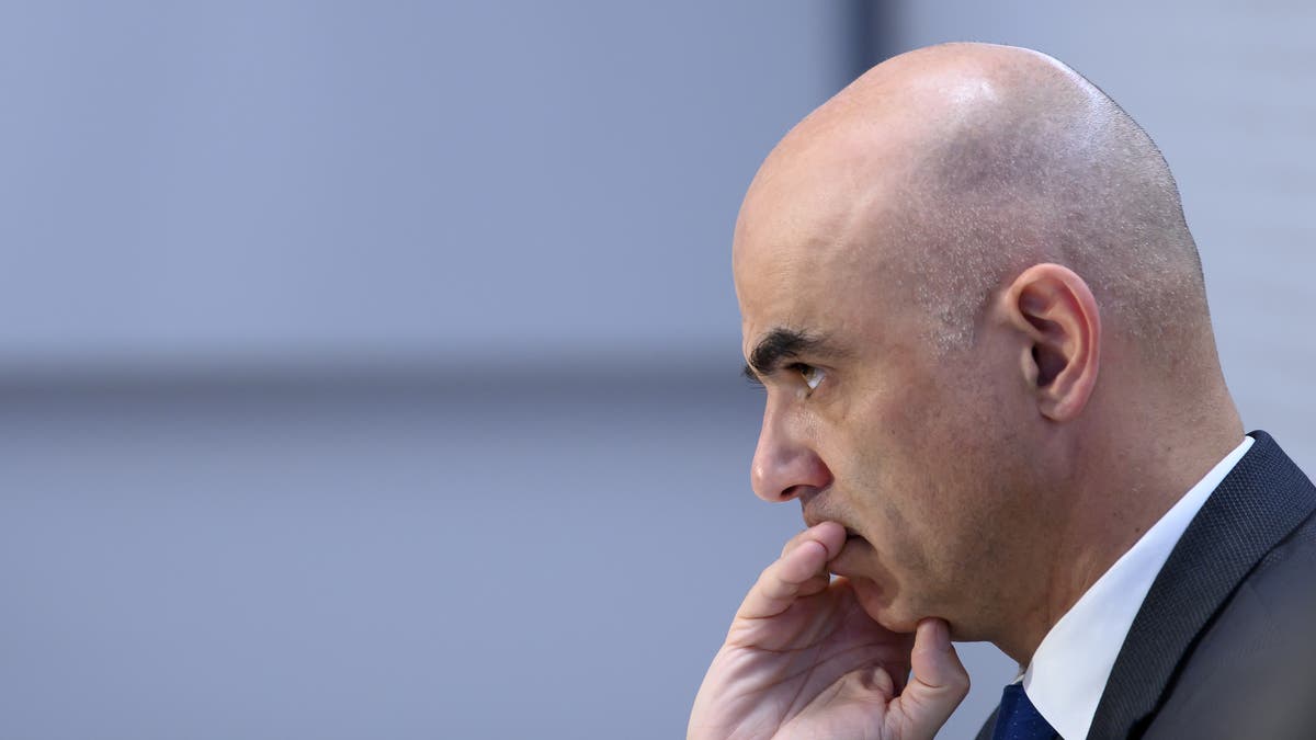 Bundesrat Alain Berset soll mit Fotos und E-Mails um 100'000 Franken