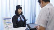 «Wie kann ich Ihnen helfen?»: Roboter wie im japanischen Hotel Henn-na sind auf dem Vormarsch - oder doch nicht? (Bild: Imago Images)