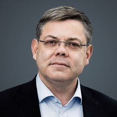 SVP-Nationalrat Franz Grüter führt den gleichen Plan aus wie Andrea Gmür: Mit einer Doppelkandidatur versuchen, die drohende Abwahl aus dem Nationalrat zu verhindern.