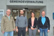 Der Gemeinderat von Schönholzerswilen mit Präsident Ernst Schärrer, Reto Anliker, Anita Posch-Rüegger und Roman Bächtold. Auf dem Bild fehlt der Bisherige und Wiedergewählte Sandro Körber. (Bild: Mario Testa)