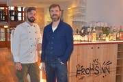 Küchenchef Sebastian Riedel und Arne Koch, Chef de Service, leiten neu als Co-Geschäftsführer das Restaurant Frohsinn. (Bild: Mario Testa)