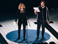 Laut & Stark (sie laut und stark, er das «und») versetzten sich in die Langeweile, die das Herz hätte, wäre es Jazzmusiker.