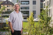 Patrick Schnellmann im Quartier Sonnenhof, wo er Quartiervereinspräsident ist.(Bild: Boris Bürgisser, Emmen, 10. September 2018)