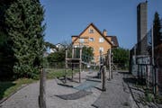 Der Kleinkinderspielplatz beim Schulhaus Brunnmatt in Kriens ist künftig auch am Wochenende zugänglich. (Bild: Pius Amrein, 28. August 2018)