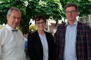 Stiftungspräsident Viktor Furrer, die neu gewählte Stiftungsrätin Monika Dudle-Ammann und der neue Vizepräsident Niklaus Reinhard. (Bild: Richard Greuter, Stans, 30. Mai 2018)