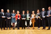 Die Nationalratskandidaten der CVP mit Bundesrätin Viola Amherd (von links): Christian Ineichen, Werner Baumgartner, Karin Stadelmann, Andrea Gmür, Bundesrätin Viola Amherd, Ida Glanzmann, Inge Lichtsteiner, Priska Wismer, Leo Müller und Josef Wyss. (Bild: Jakob Ineichen, Sempach, 28. Mai 2019)
