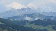 Der Säntis ist von der Scheftenau aus gut zu sehen, wenn er sich nicht gerade in den Wolken versteckt. (Bild: Ruben Schönenberger)