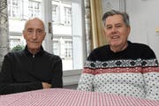 Kurt Nef und Hansruedi Mathies (von links) starteten die Petition für Tempo 30 in Lichtensteig. (Bild: Urs M. Hemm)