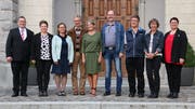 Die Präsidenten mit den Geehrten (von links): Roland Zeidler, Bernadette Omlin-Scheuber, Silvia Abegg-Kunz, Dr. Markus Landolt, Heidi Musfeld, Ruedi Wicki, Martin Schnider, Rosmarie Christen-Odermatt und Ingrid Oehen. Es fehlten: Martin Tresch (SV Oberdorf-Büren) sowie Margrit Bisang-Keller und Rita Burch-Röthlin (SV Sachseln).